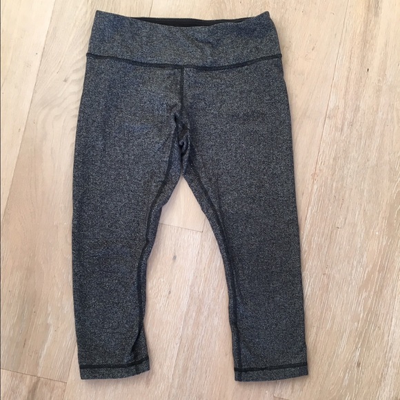 Lululemon gray yoga pants