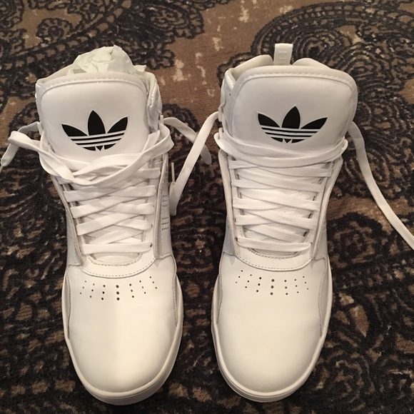 adidas roundhouse mid for sale