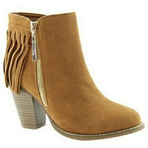 Camel Fringe Booties 8.5