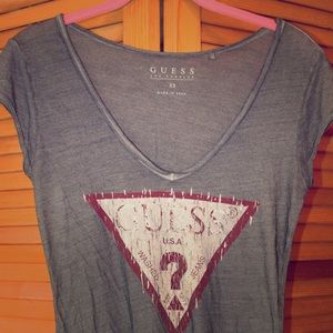 Guess tee
