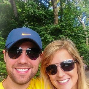 Meet your Posher, Dustin