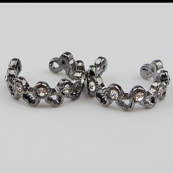 (H1) Ear Cuffs - Picture 2 of 4