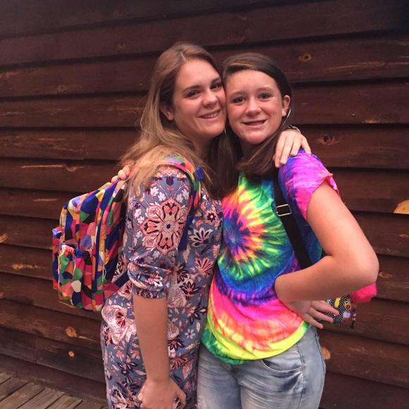 Meet your Posher, Deanna - Picture 1 of 1