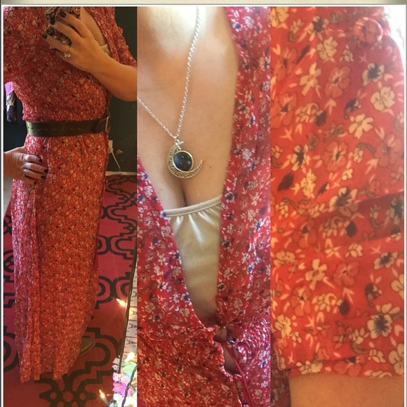 SOLD OUT - Picture 3 of 4