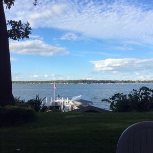 Meet your Posher, Lizzy