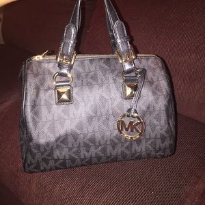 Michael Kors Medium Grayson Monogrammed Satchel