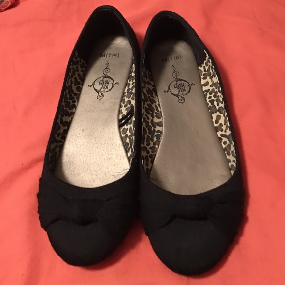 Flat Shoes🚫DONATED 🚫