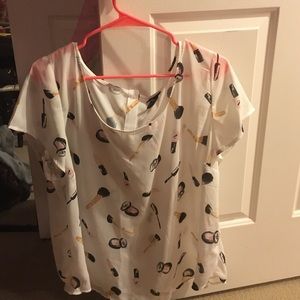 💄cosmetic inspired blouse!💄 🚨REDUCED!!🚨