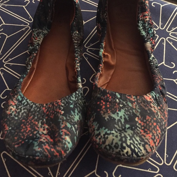 Lucky brand flats