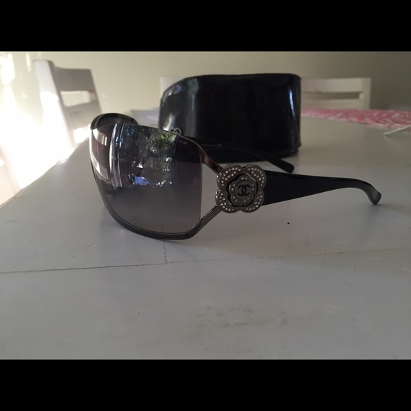 Chanel sunglasses