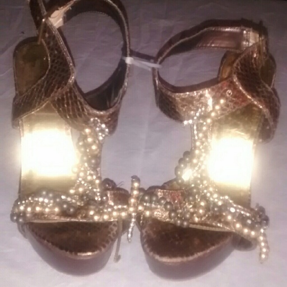Pierre Dumas bronze colored heels - Picture 3 of 3