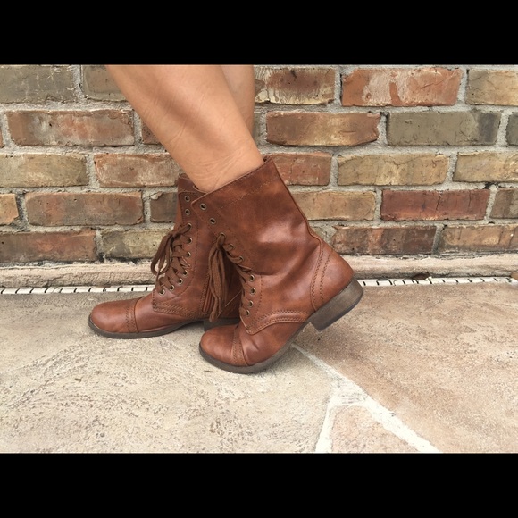 Shoes - Brown combat boots