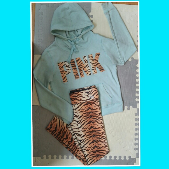 🆚PINK  Funnel Neck Hoodie/Tiger Leggings Bundle