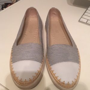 REDUCED!! Boutique 9 summer espadrille like flats