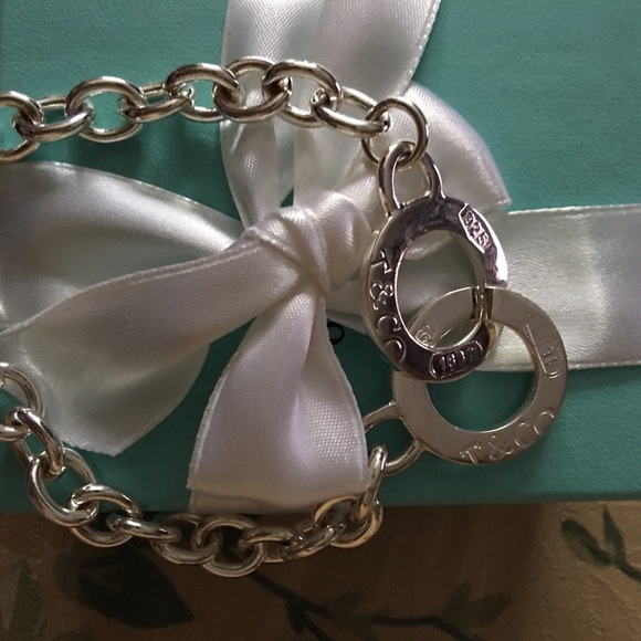 Tiffany & Co bracelet ***** LABOR DAY SALE*****