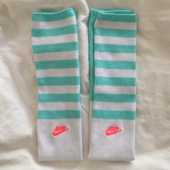 SOLD - NEW Nike retro leg warmers socks - Picture 4 of 4