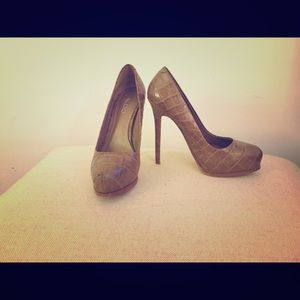ALDO gray snake patent pump