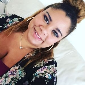 Meet your Posher, Esther