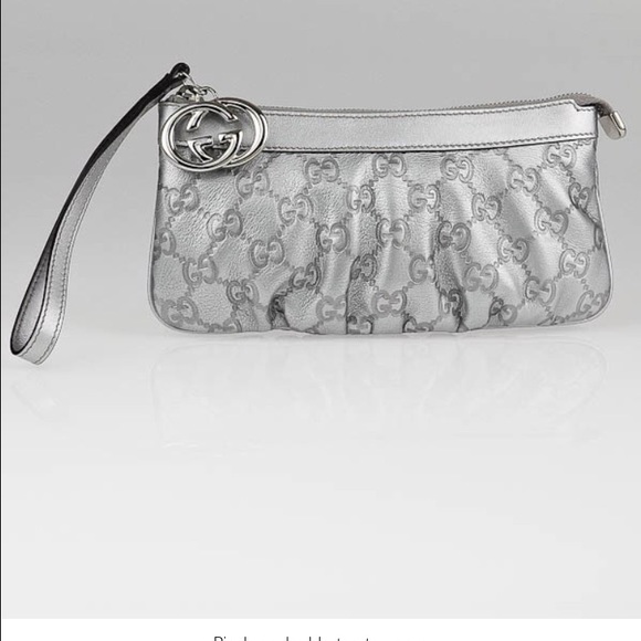 Gucci Wristlet. Brand new condition 100% authentic