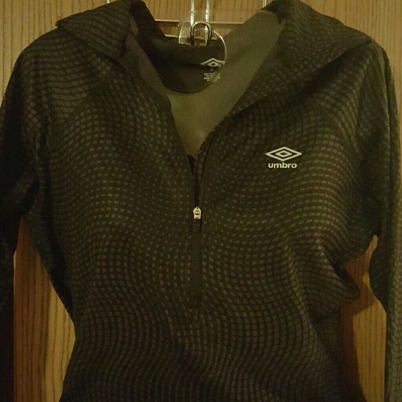 Athletic Clothes - image 2