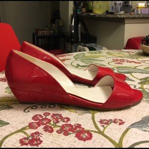 Sexy Red Patent Wedges