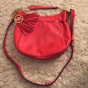 Michael Kors purse & matching wallet