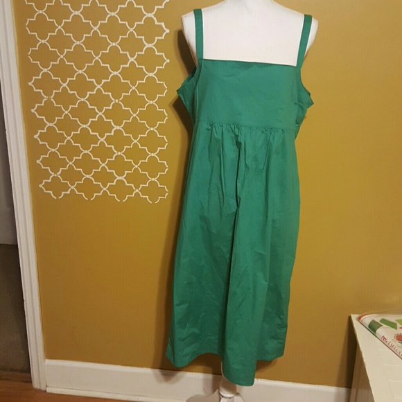Green straight long  dress