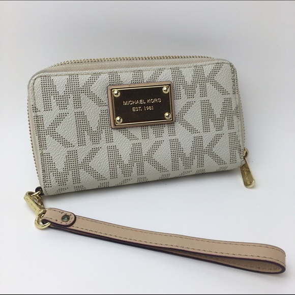 Michael Kors MK Wallet / wristlet vanilla