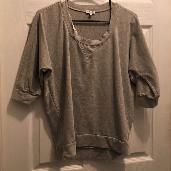 Grey 3 quarter length sweater