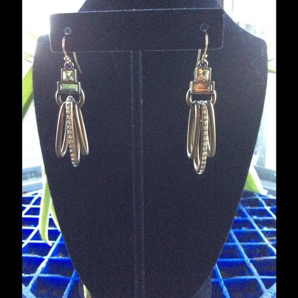 Silpada Modern Maven earrings