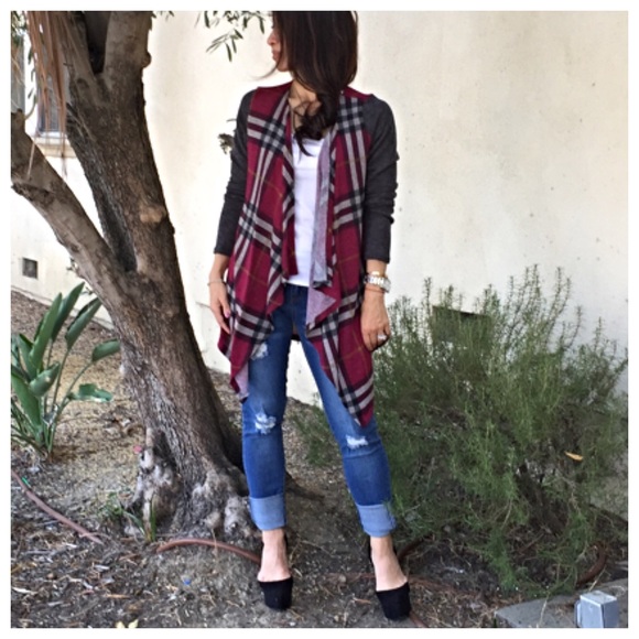 Jackets & Blazers - Plaid cardigan ONE HOUR SALE