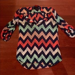 Cute 3/4 sleeve chevron shirt