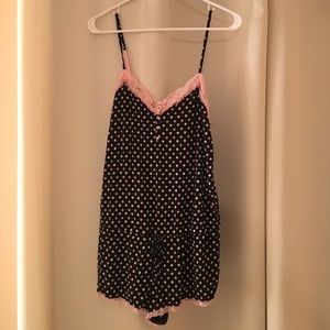 Like new Victoria's Secret romper. Sz M.