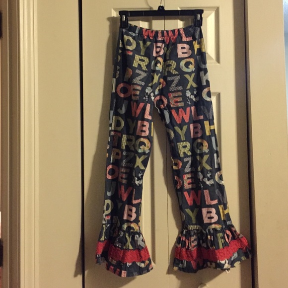 Cute pants!