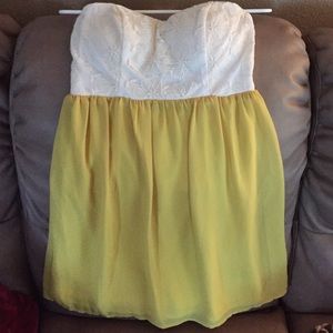 Sweetheart strapless dress