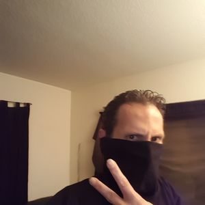 Meet your Posher, Larry