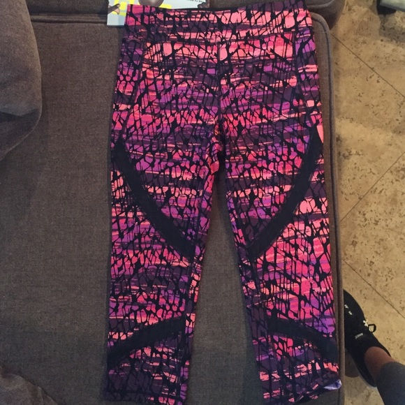 Calvin Klein crop yoga pants