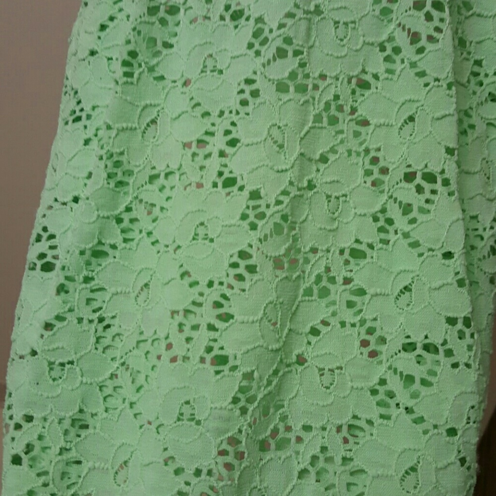 New Mellon green color  racerback tank sz med - Picture 4 of 4