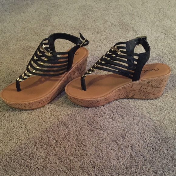 High clogs!