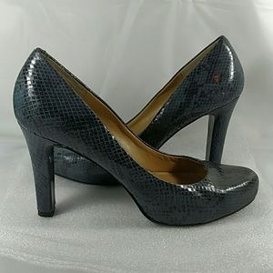 Circa Joan and David Leather Embossed work pumps