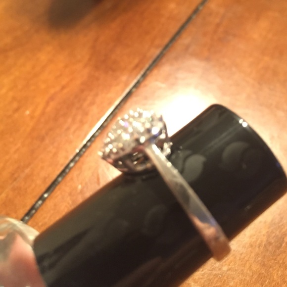 Heart ring - Picture 2 of 3