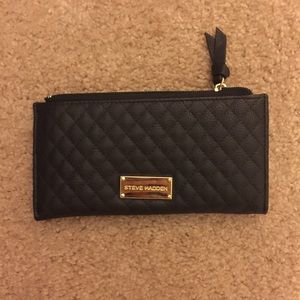Steve Madden Zip Wallet