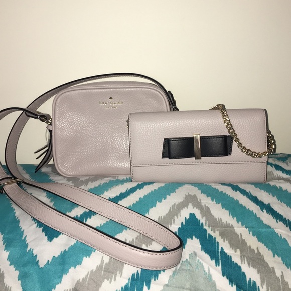 Kate spade crbody. MouseFrt.  !!SOLD!! ♥️