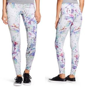 Mossimo Leggings Pixels & Watercolor Roses