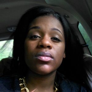 Meet your Posher, Kenisha