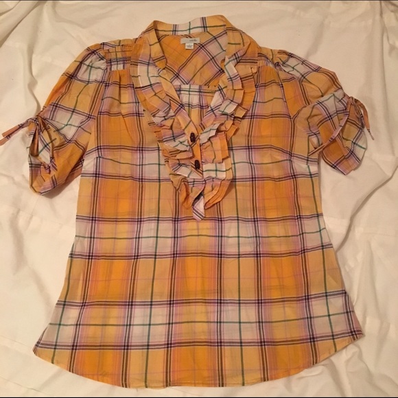 Odille by Anthropolgie ruffle front top