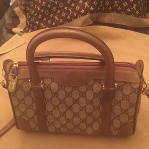 "Reduced" Gucci Crossbody Add'l pictures