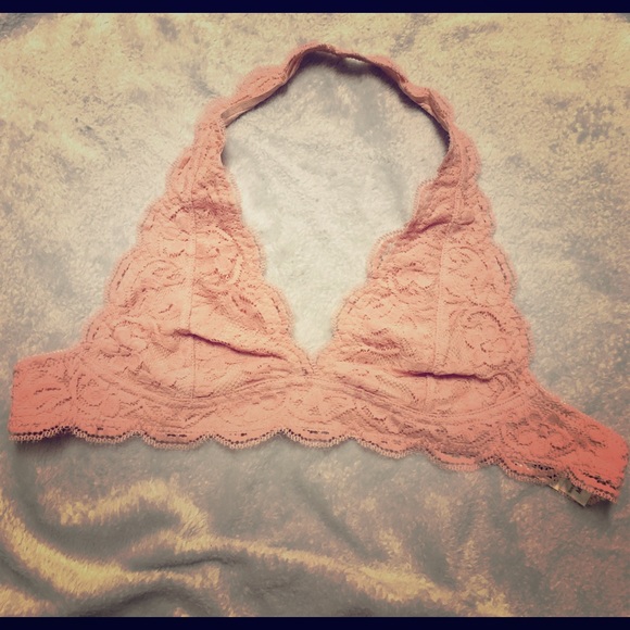 Beautiful Lace Halter Style Bralette in Pink!