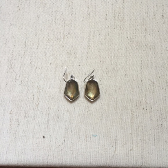 Chloe and Isabel earrings BNWT!