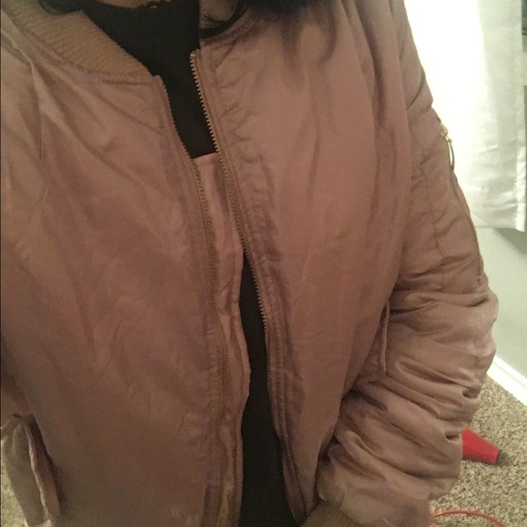 Rose bomber - Picture 2 of 3